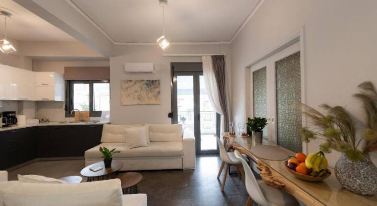 Fully equipped wonderful apartment with terrace | Good for workation | Pets are welcome — photo 3