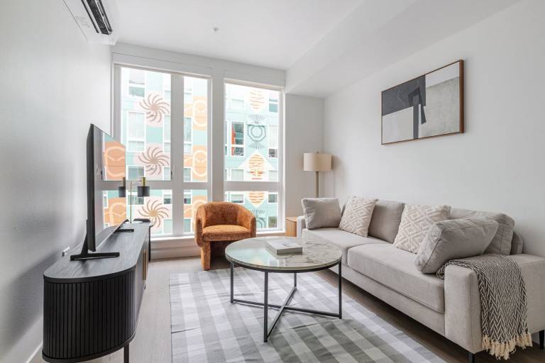Apartment  Overlake