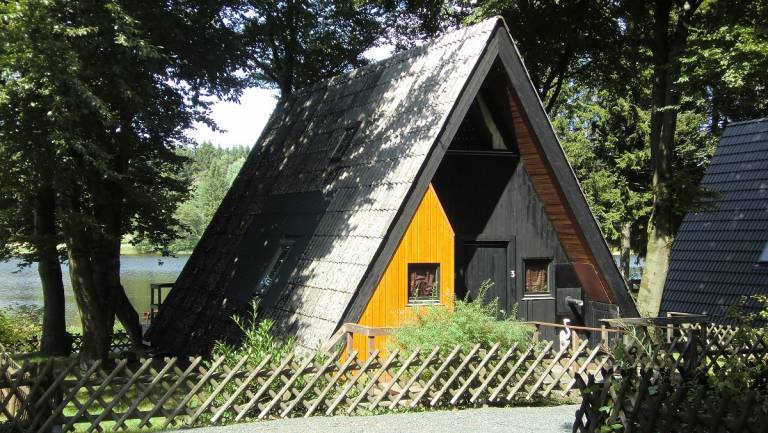 Family-oriented lovely holiday park with yard, barbecue & pool | Pets allowed — photo 3