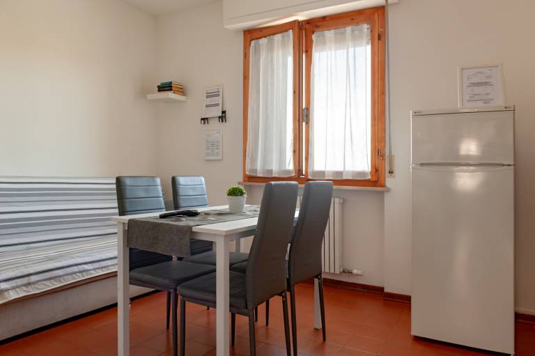Rental apartment with terrace | City view — photo 2