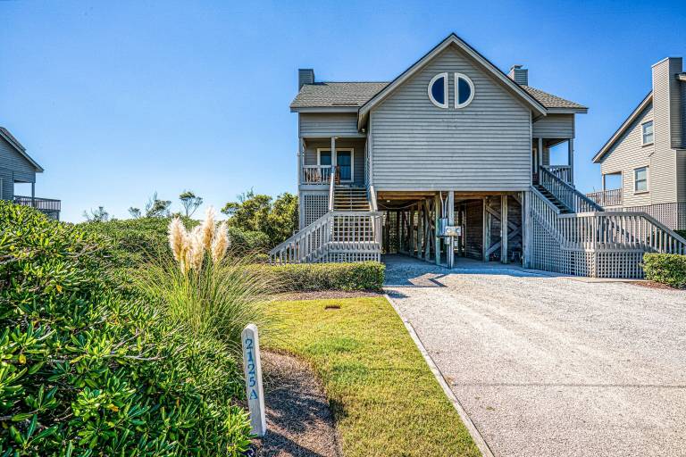 House Topsail Beach