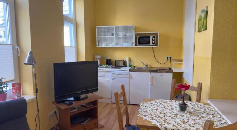 Apartment with 2 rooms for 6 persons — photo 4