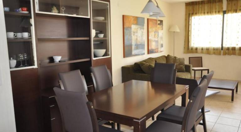 Lovely apartment with pool, patio & yard | Next to the beach | Pets are welcome — photo 5