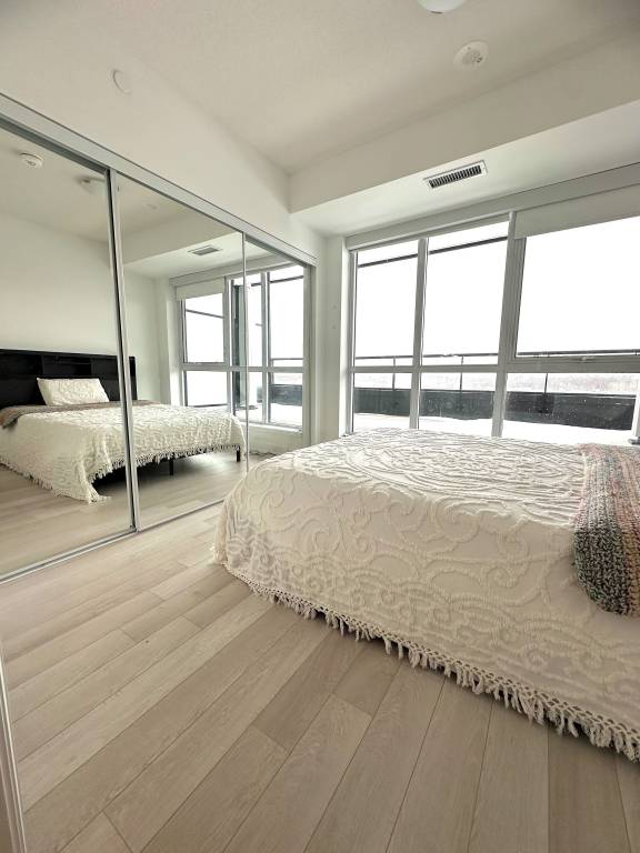 Condo Downsview