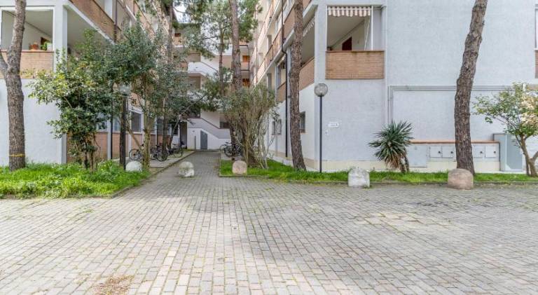 Holiday apartment with patio — photo 3