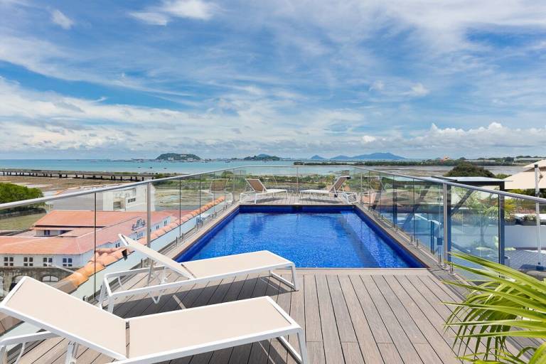 Condo  Panama City
