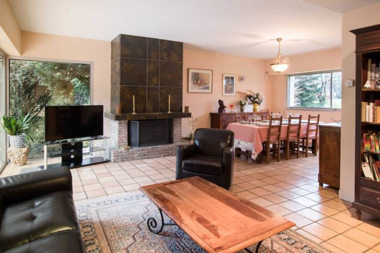 Lovely gite with yard, patio & BBQ | Dogs allowed — photo 3