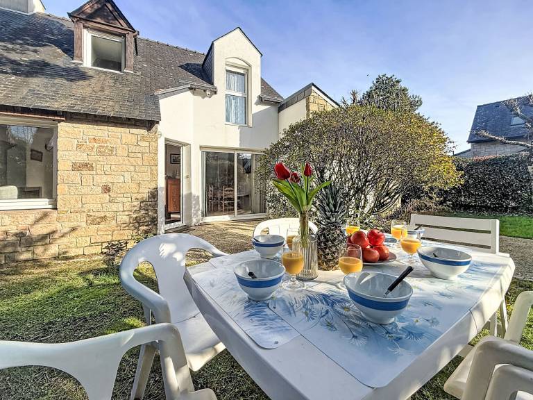 House with terrace, garden & grill | Pet-friendly — photo 2