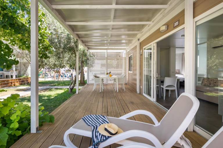 Child-friendly house with pool & patio | Next to the beach | Pets are welcome — photo 4