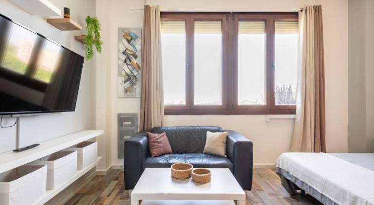 Holiday apartment with pool in Seville