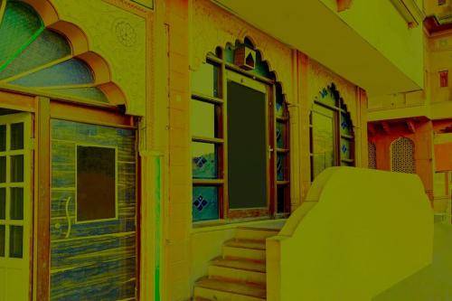 BEN SEN Puri Affordable S Pool