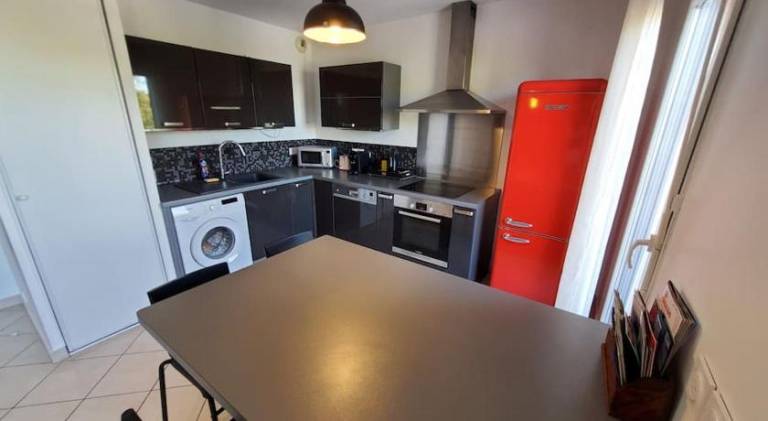 Rental apartment with 3 rooms for 6 persons — photo 4