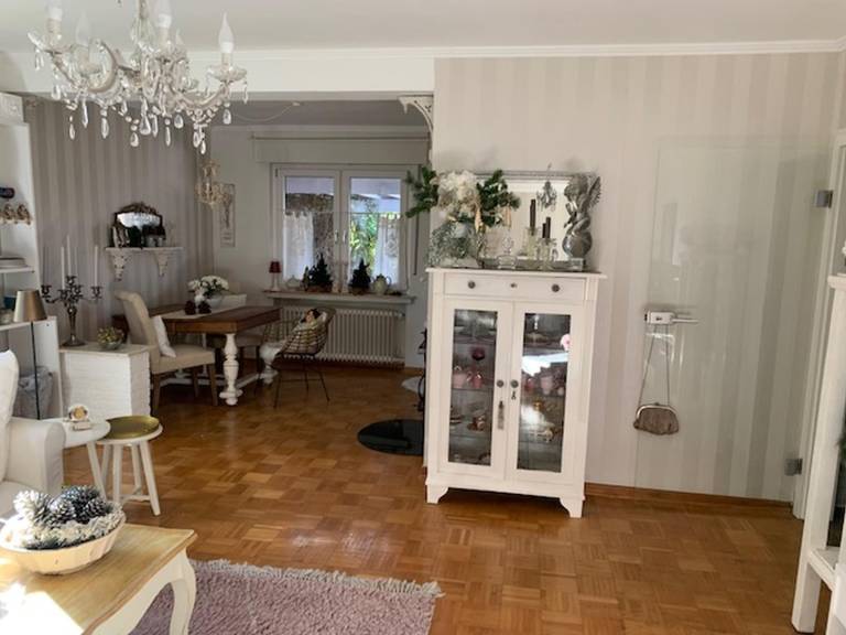 Apartment with pool, patio & yard | Pets are welcome — photo 3