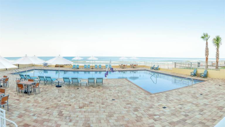 Hyatt Place Daytona Beach Oceanfront — photo 2