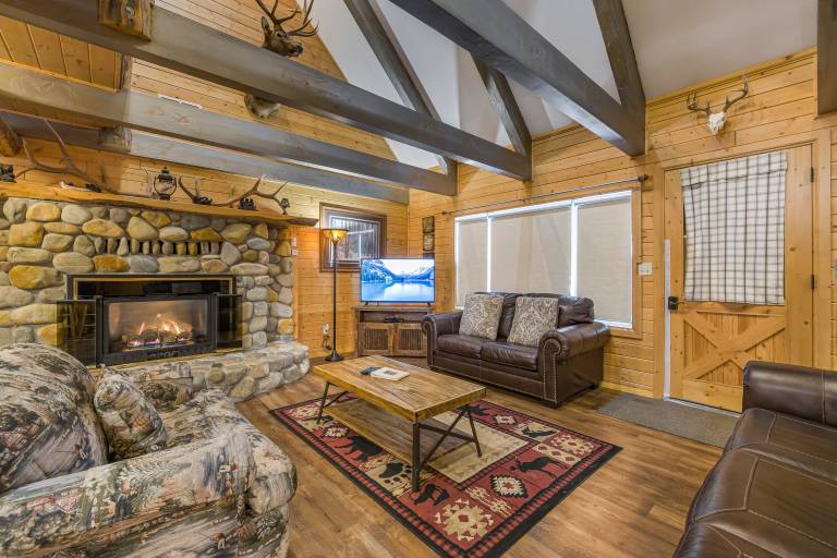 Vacation home with barbeque | Mountain view — photo 2