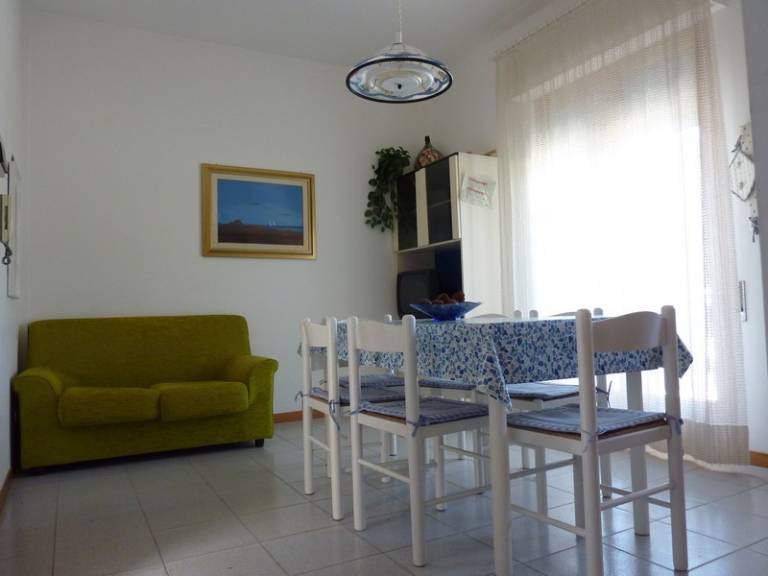 Rental apartment with 2 rooms for 4 persons — photo 5