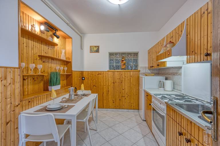 Lovely holiday apartment with barbeque, fast internet & garden | Pets are welcome — photo 2