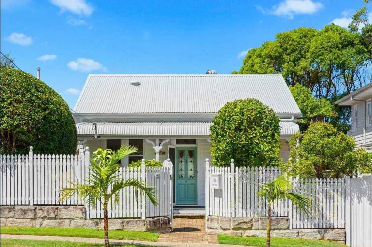 House  Manly