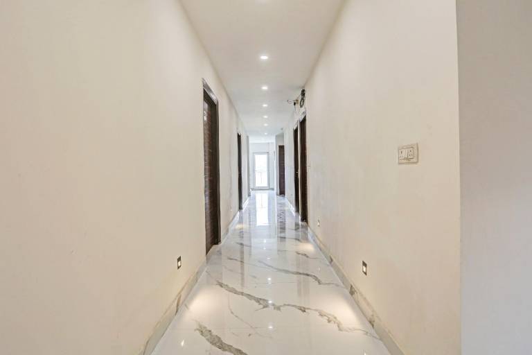 Hotel O La Bella