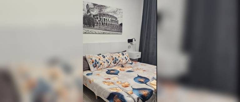 Room 'Doppia' with Shared Terrace, Wi-Fi and Air Conditioning in Vittoria