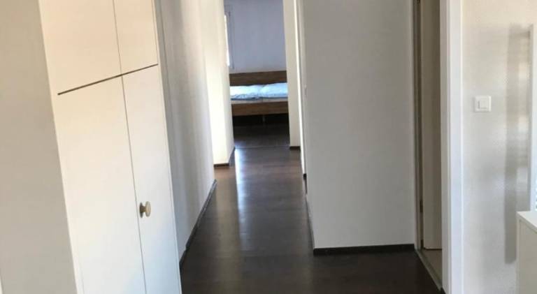 Rental apartment with jacuzzi — photo 4