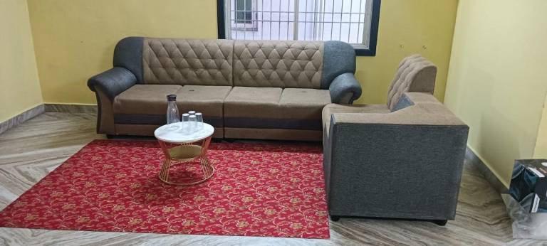 House for 4 persons in Visakhapatnam