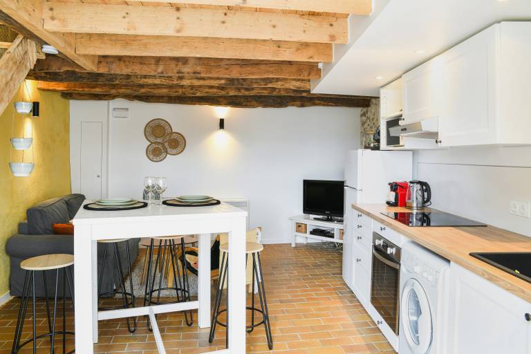 House with fast internet, terrace & yard | Garden view | Dogs allowed in Voiron