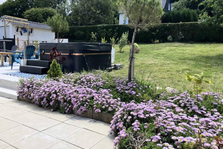 House with yard, sauna & patio | Garden view — photo 5