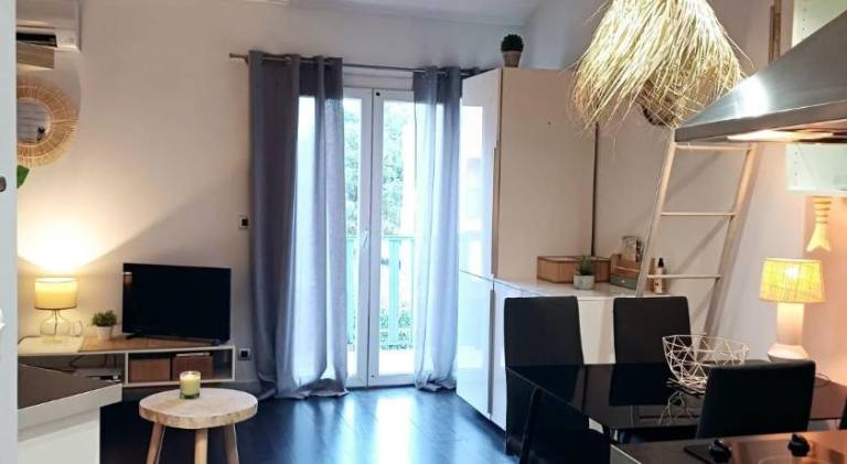 Rental apartment with pool & patio — photo 4