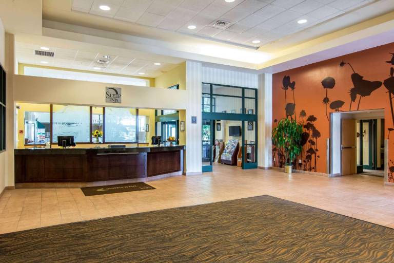 Sleep Inn Lake Wright — photo 4