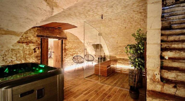 Rental apartment with sauna & jacuzzi — photo 3