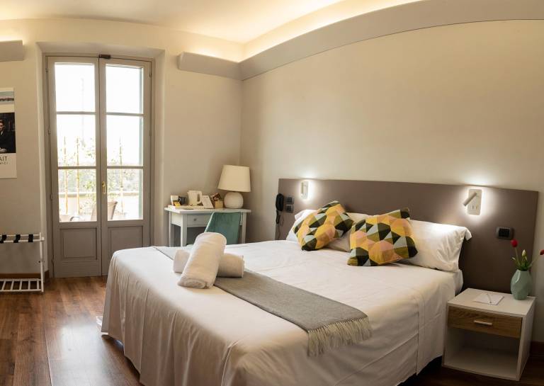 Hostel with pool & terrace | Pets are welcome — photo 4