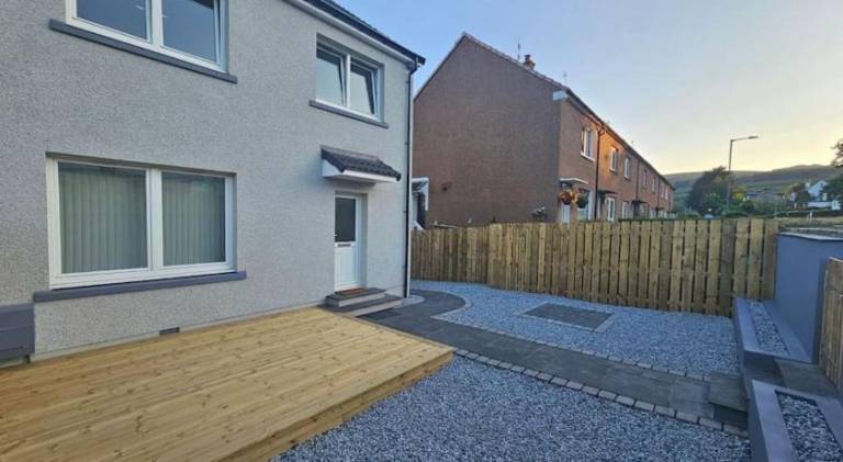 Vacation home with hot tub in Dunoon