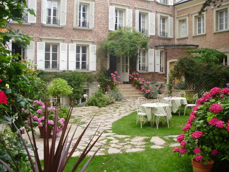 Appart'hôtel  Suresnes