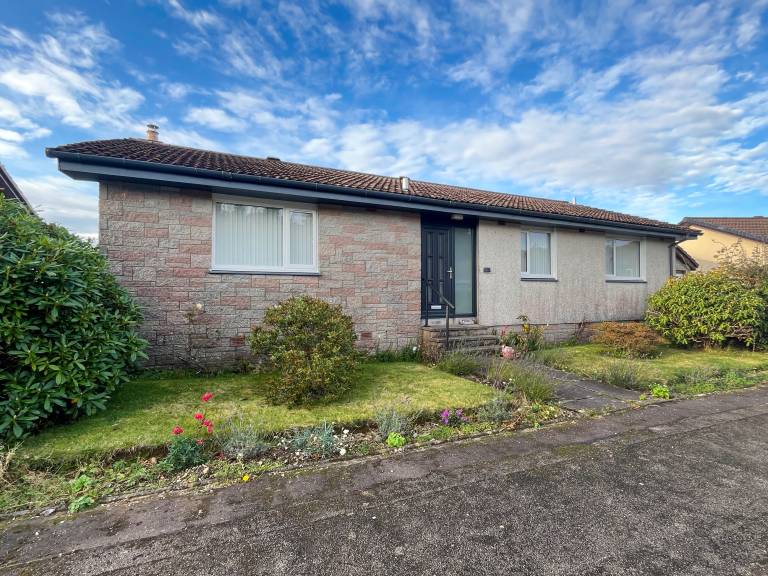 Children-friendly charming cottage with yard | Water view | Dogs allowed — photo 3