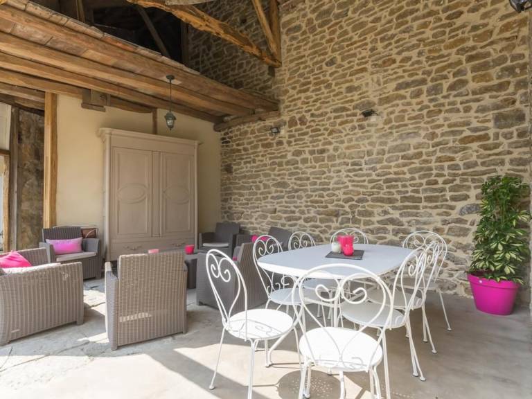Charming renovated house in medieval heart, pets allowed — photo 3
