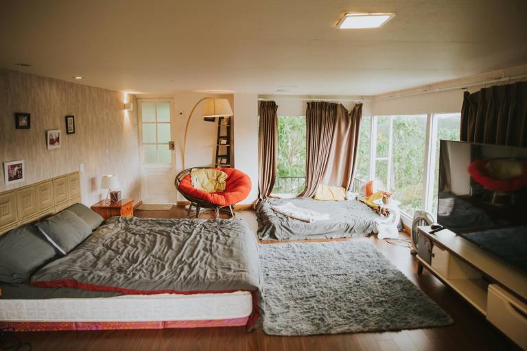 Full house with pine forest view (for 2-8 members) in Da Lat