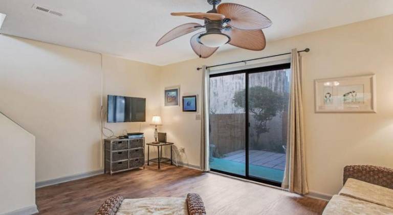 Vacation home | Next to the beach | Pet-friendly in Bay City, AL