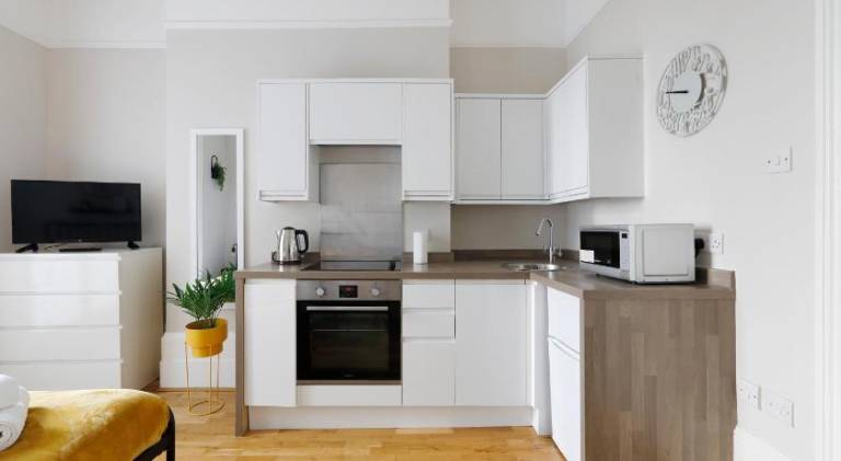 Holiday apartment | Close to British Airways i360 — photo 3