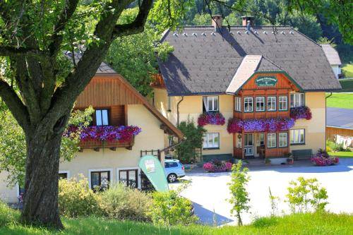 House  Falkenburg