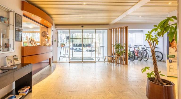 Brit Hotel Le Parc Vichy — photo 2