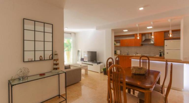 Apartment with 2 rooms for 6 persons — photo 3
