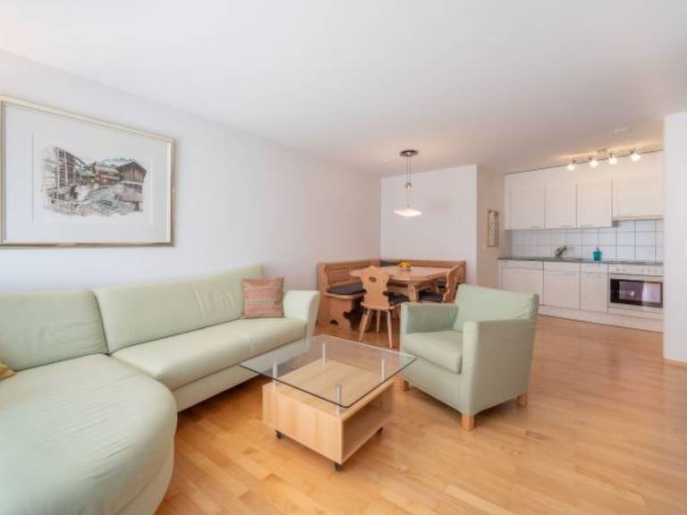 Ferienwohnung in Flims, Flims-Laax-Falera für max. 3 Personen Ferienwohnung in Flims, Flims-Laax-Falera für max. 3 Personen