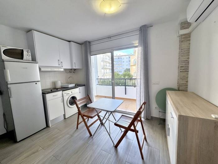 Child-friendly holiday apartment with yard & patio | Next to the beach | Pet-friendly — photo 2