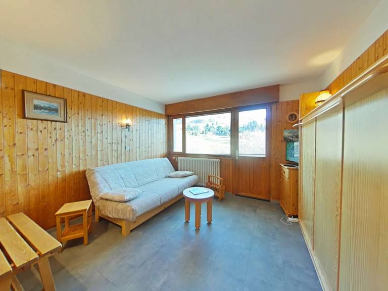 Studio with 1 room for 4 persons — photo 3