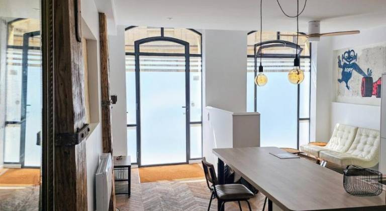 Rental apartment | Next to Bordeaux Cathedral — photo 4