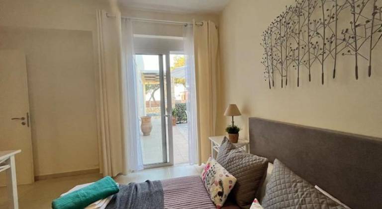 Fully equipped nice villa with hot tub, private pool & barbeque | Next to the beach | Pets allowed — photo 2
