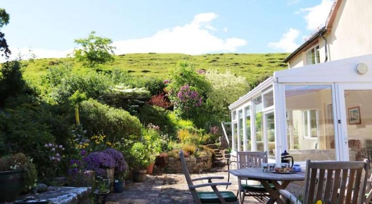 18th Century Farmhouse, England Wales Border, Breathtaking Views — photo 5
