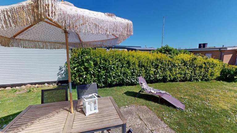 Ferienhaus MeerLUST für 4 Personen und Hund mit Kamin & Garten - Strandnah! — photo 2