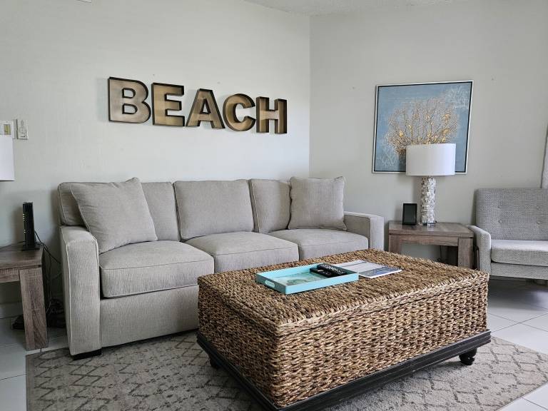 Condo Seven Mile Beach